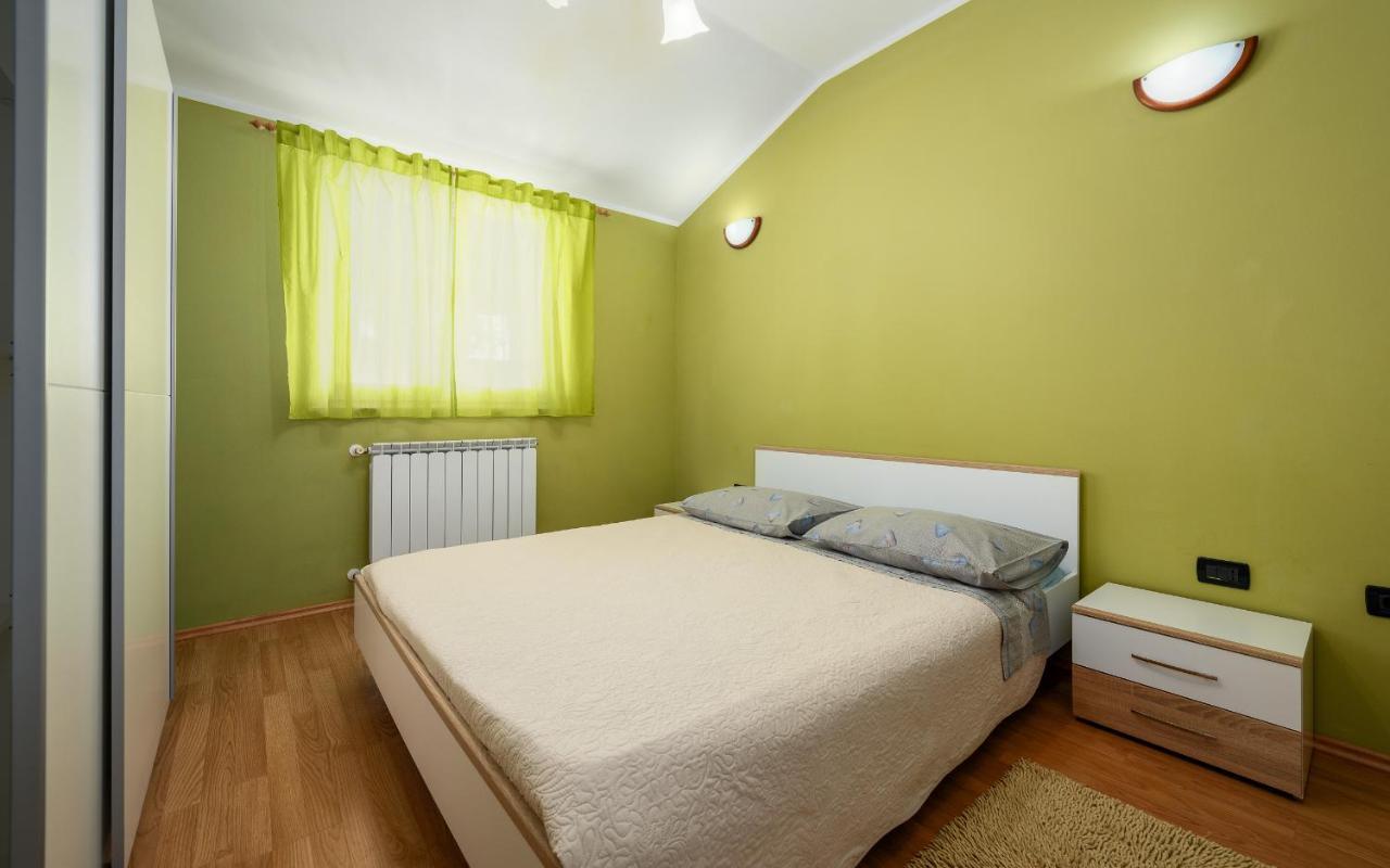 House Semy With Private Pool Villa Pazin Exterior photo