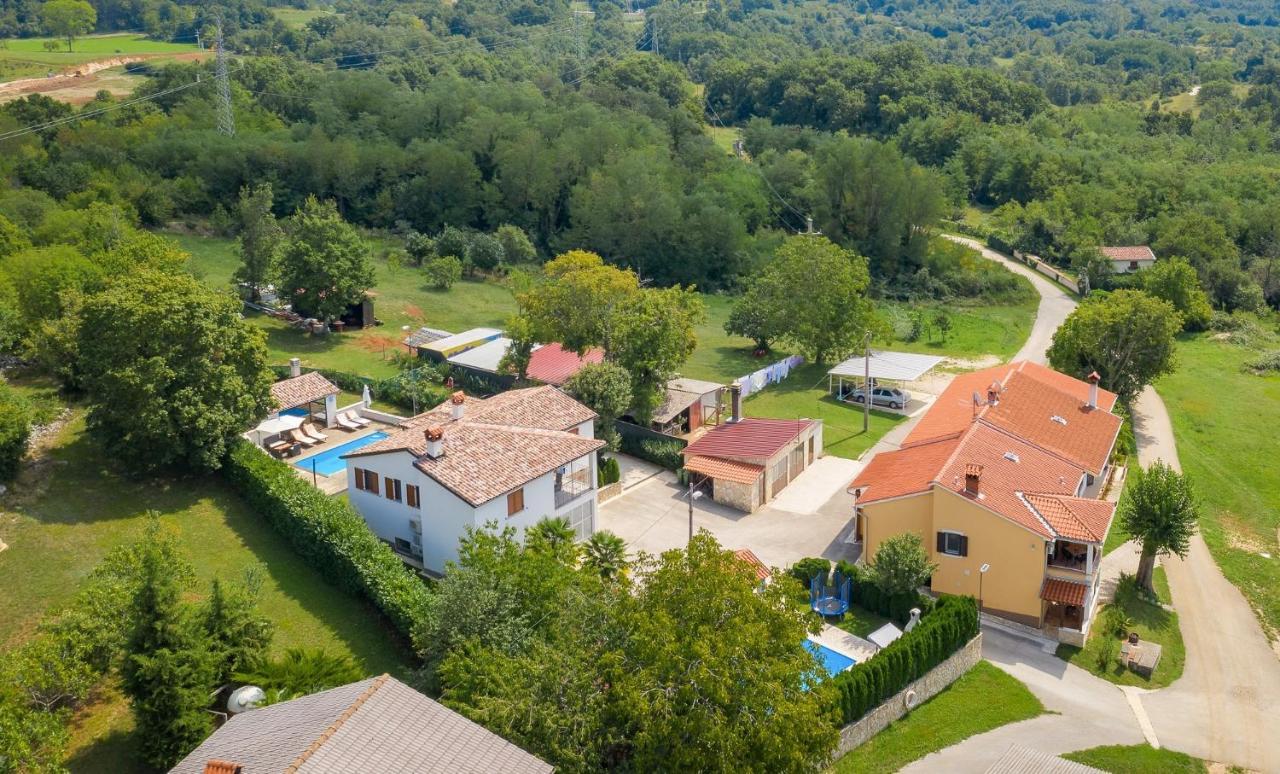 House Semy With Private Pool Villa Pazin Exterior photo