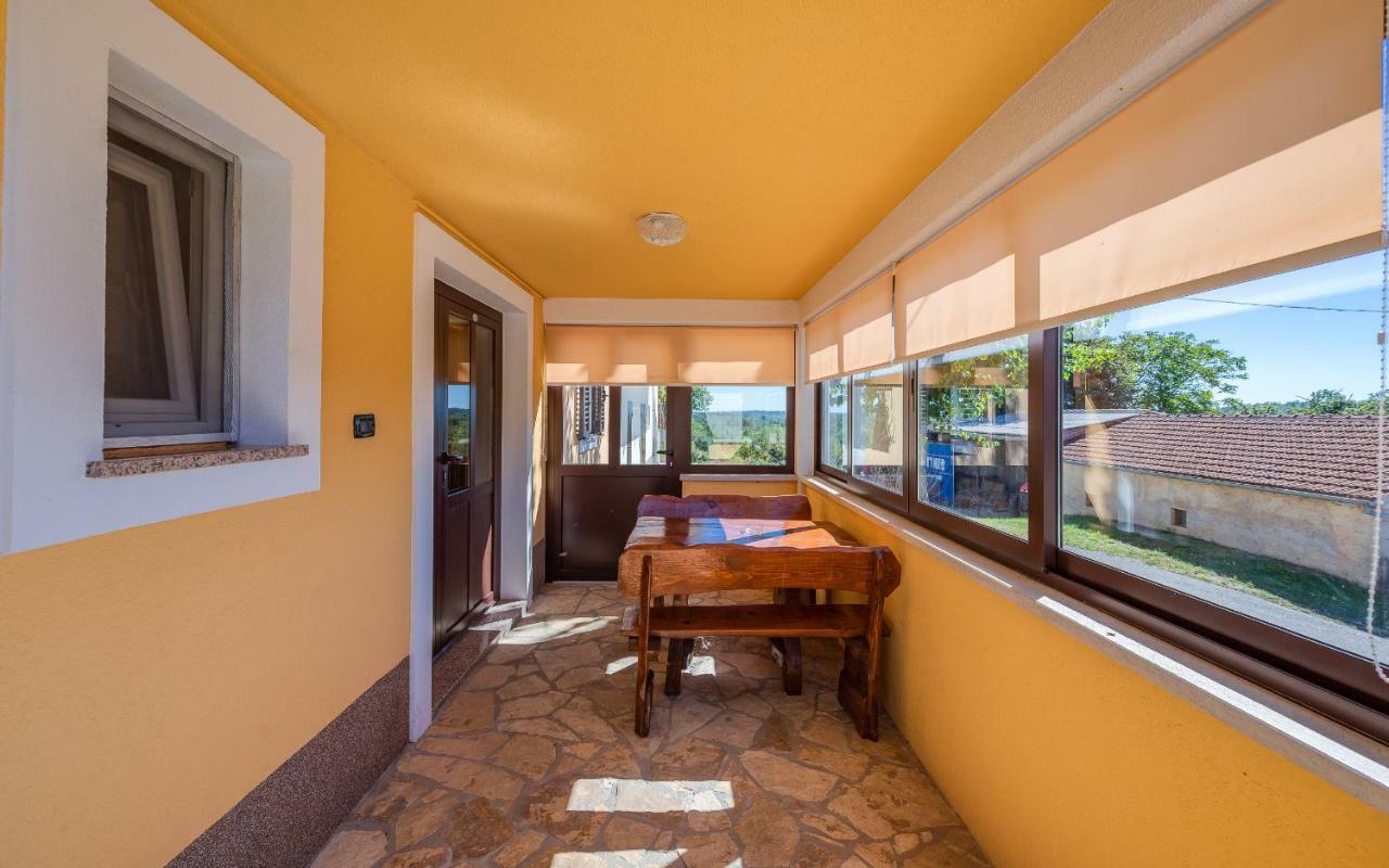 House Semy With Private Pool Villa Pazin Exterior photo